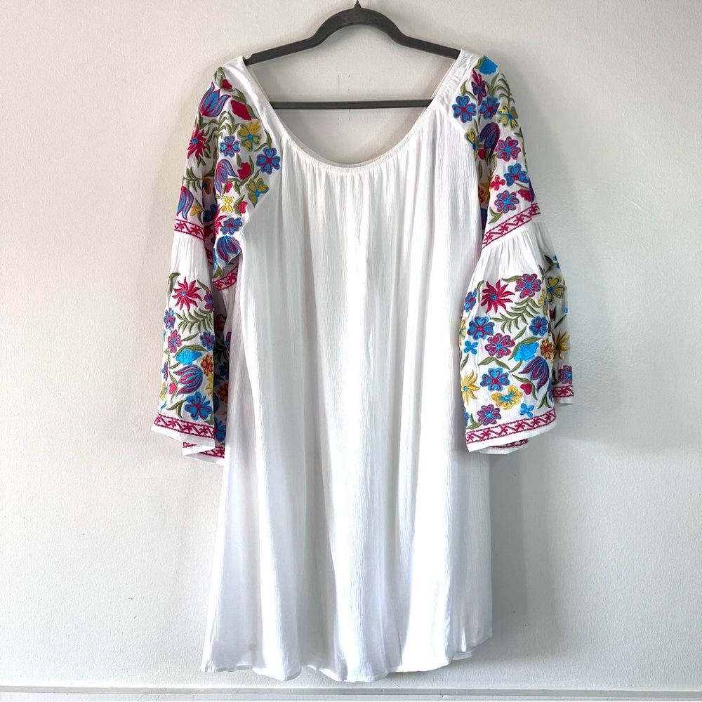 Embroidered Bell Sleeve Swing Boho Tunic Dress Size:1X or 2X